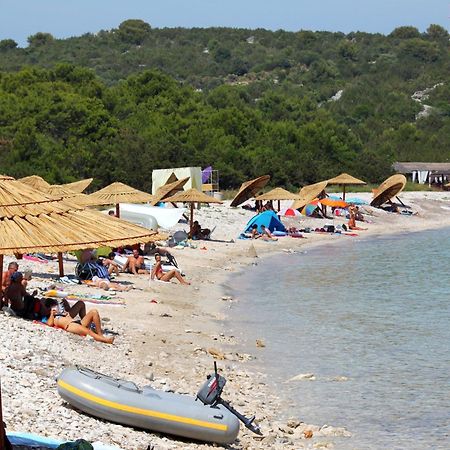 Apartments With A Parking Space Sali, Dugi Otok - 8154 Dış mekan fotoğraf