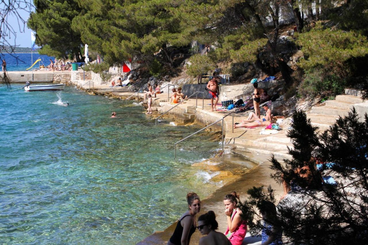 Apartments With A Parking Space Sali, Dugi Otok - 8154 Dış mekan fotoğraf