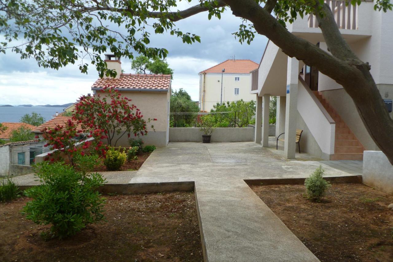 Apartments With A Parking Space Sali, Dugi Otok - 8154 Dış mekan fotoğraf