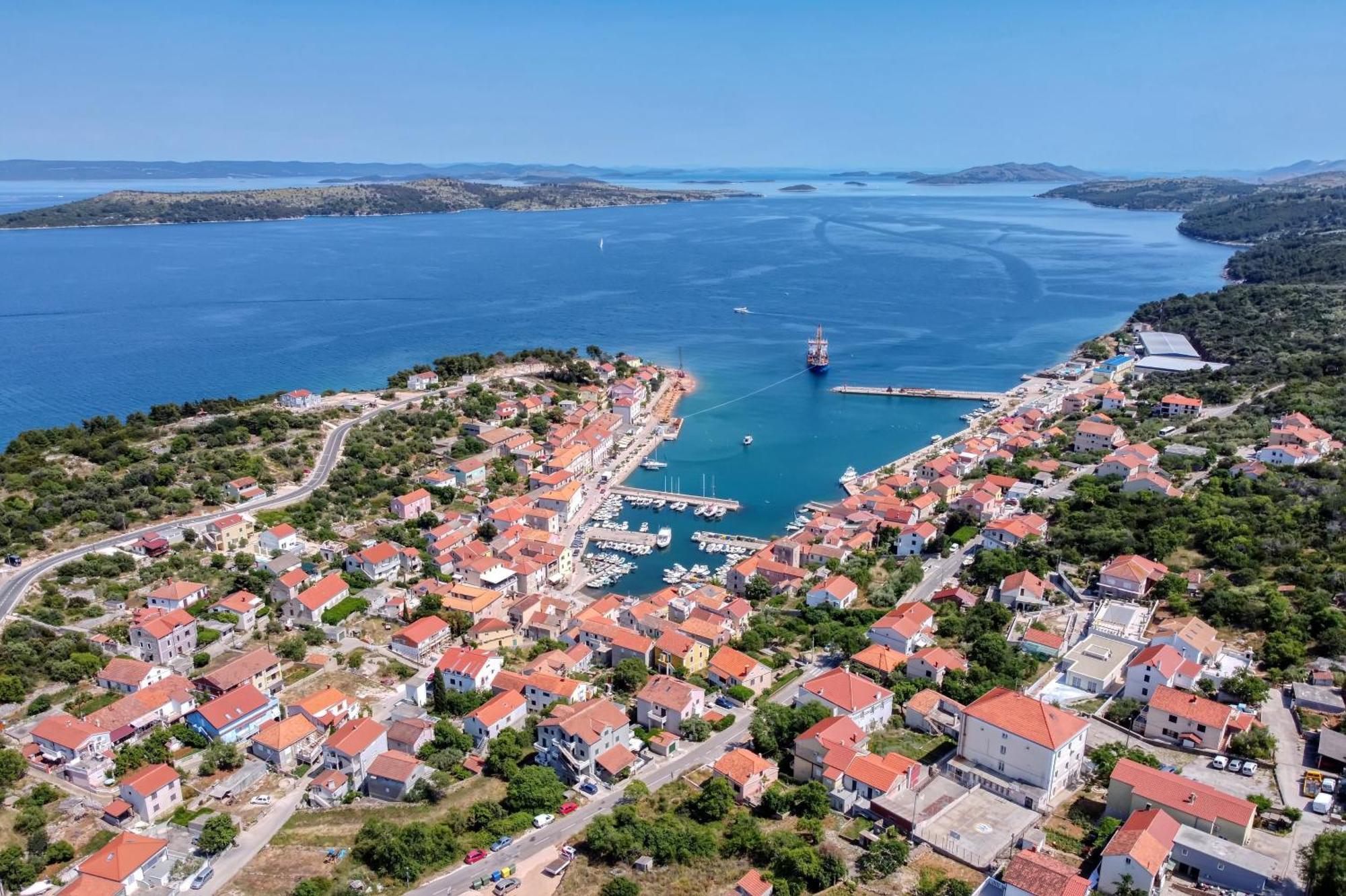 Apartments With A Parking Space Sali, Dugi Otok - 8154 Dış mekan fotoğraf